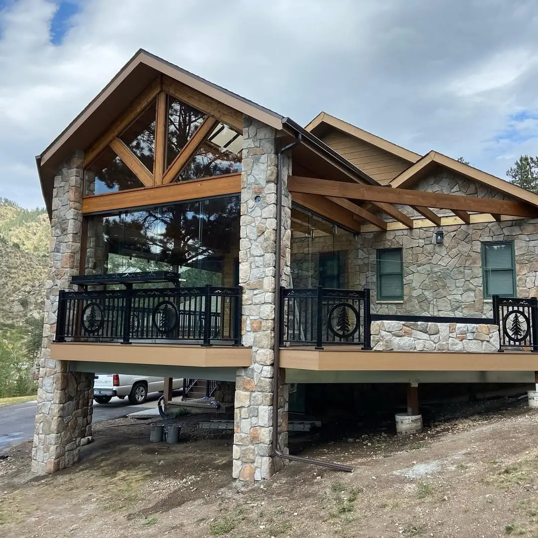 Mountain Porch Craftsmanship for High Altitude Homes